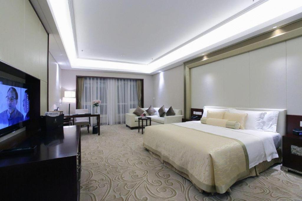 หลินยี่ บลู ฮอไรซัน อินเตอร์เนชั่นแนล โฮเต็ล ยี่เหอ Hotel หลินอี๋ ภายนอก รูปภาพ