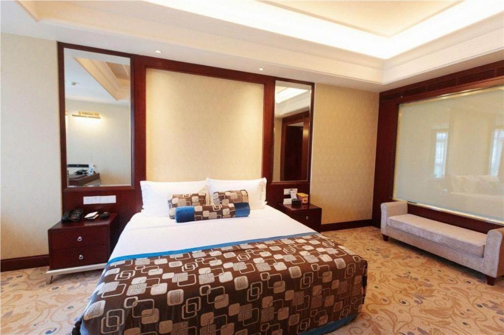 หลินยี่ บลู ฮอไรซัน อินเตอร์เนชั่นแนล โฮเต็ล ยี่เหอ Hotel หลินอี๋ ภายนอก รูปภาพ
