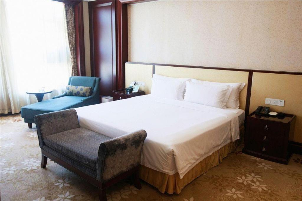 หลินยี่ บลู ฮอไรซัน อินเตอร์เนชั่นแนล โฮเต็ล ยี่เหอ Hotel หลินอี๋ ภายนอก รูปภาพ