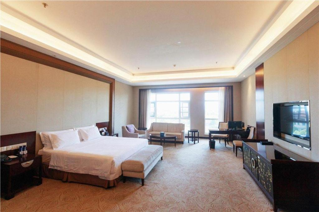 หลินยี่ บลู ฮอไรซัน อินเตอร์เนชั่นแนล โฮเต็ล ยี่เหอ Hotel หลินอี๋ ภายนอก รูปภาพ