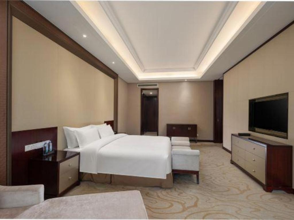 หลินยี่ บลู ฮอไรซัน อินเตอร์เนชั่นแนล โฮเต็ล ยี่เหอ Hotel หลินอี๋ ภายนอก รูปภาพ