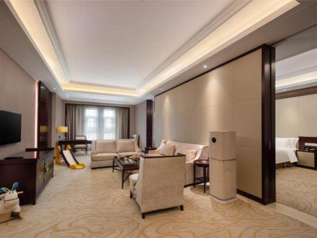 หลินยี่ บลู ฮอไรซัน อินเตอร์เนชั่นแนล โฮเต็ล ยี่เหอ Hotel หลินอี๋ ภายนอก รูปภาพ