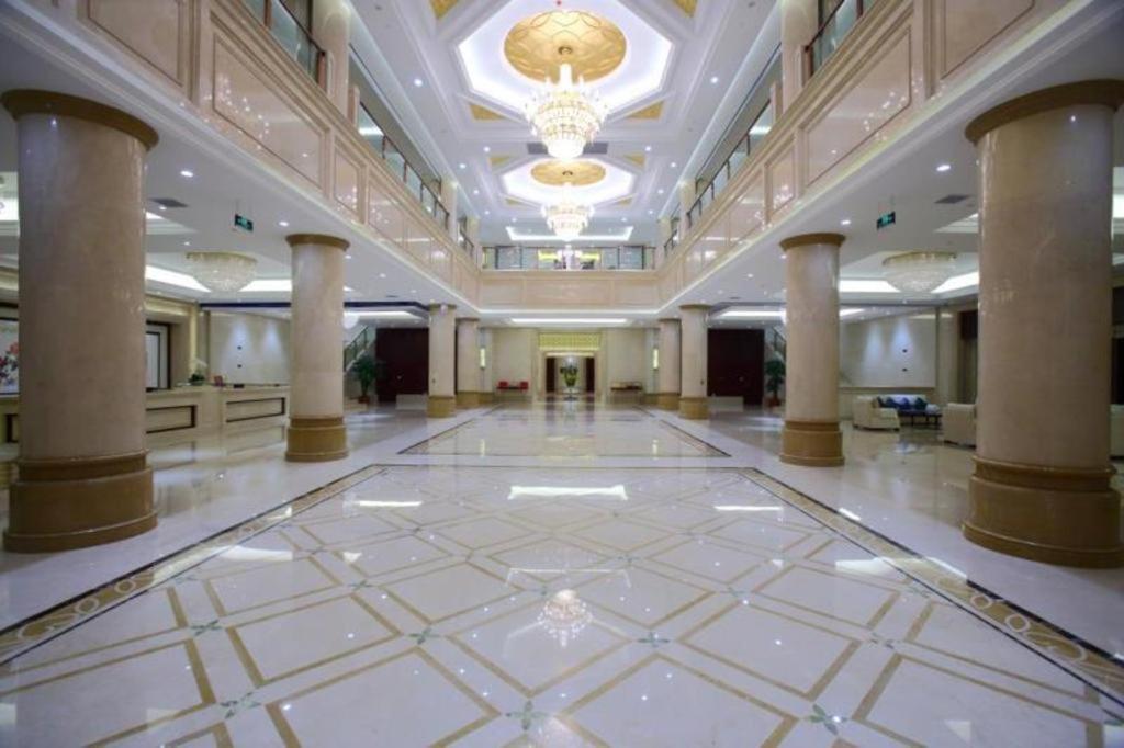 หลินยี่ บลู ฮอไรซัน อินเตอร์เนชั่นแนล โฮเต็ล ยี่เหอ Hotel หลินอี๋ ภายนอก รูปภาพ